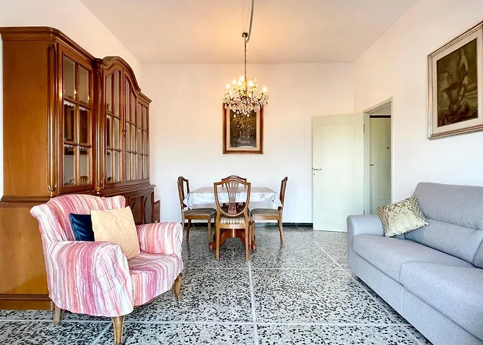 Apartman Vicino A Stazione E Mare - La Casa Del Sole