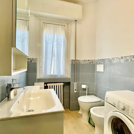 Vicino A Stazione E Mare - La Casa Del Sole Apartmán *